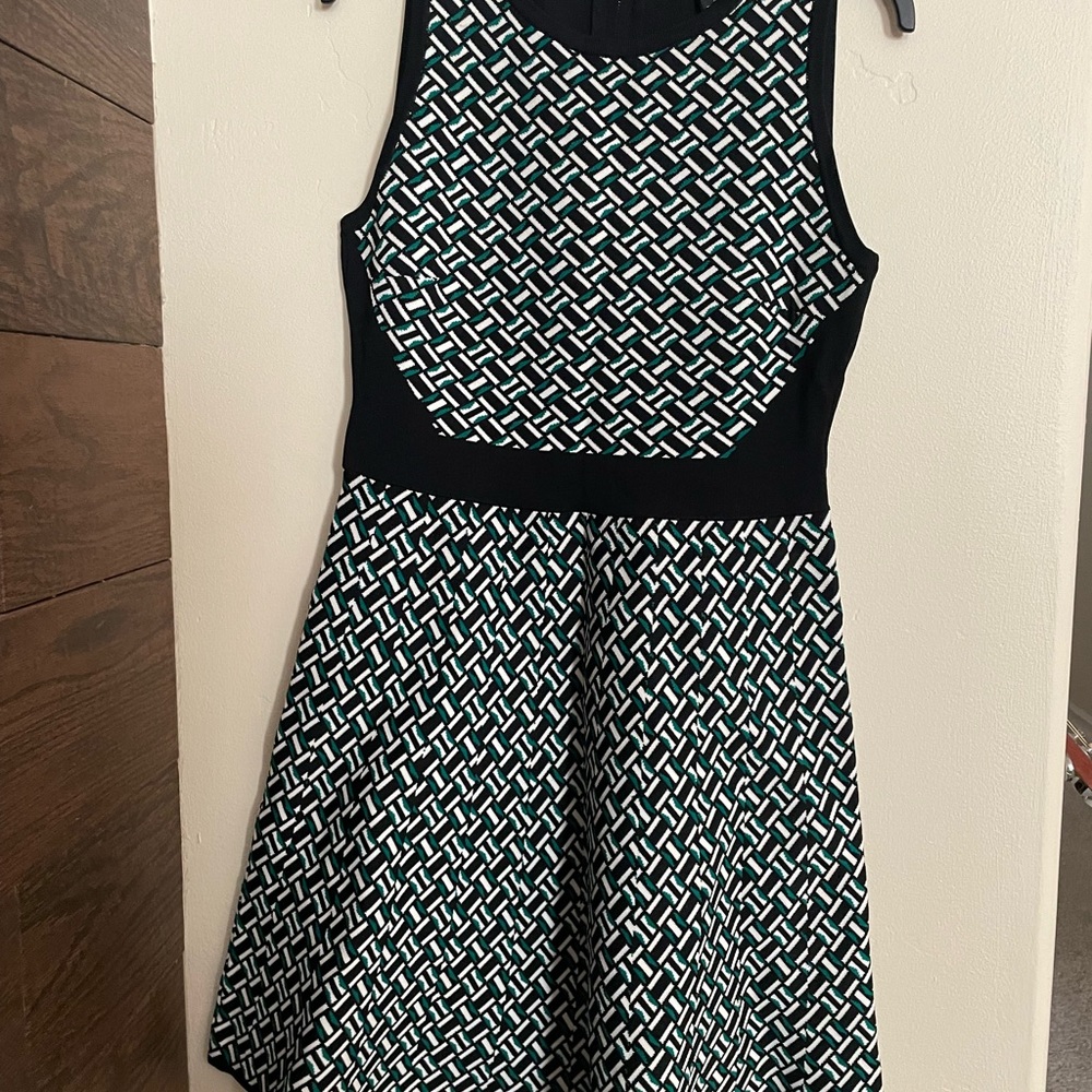 White House Black Market Geometric Pattern Knit Sleeveless Skater Dress XS
